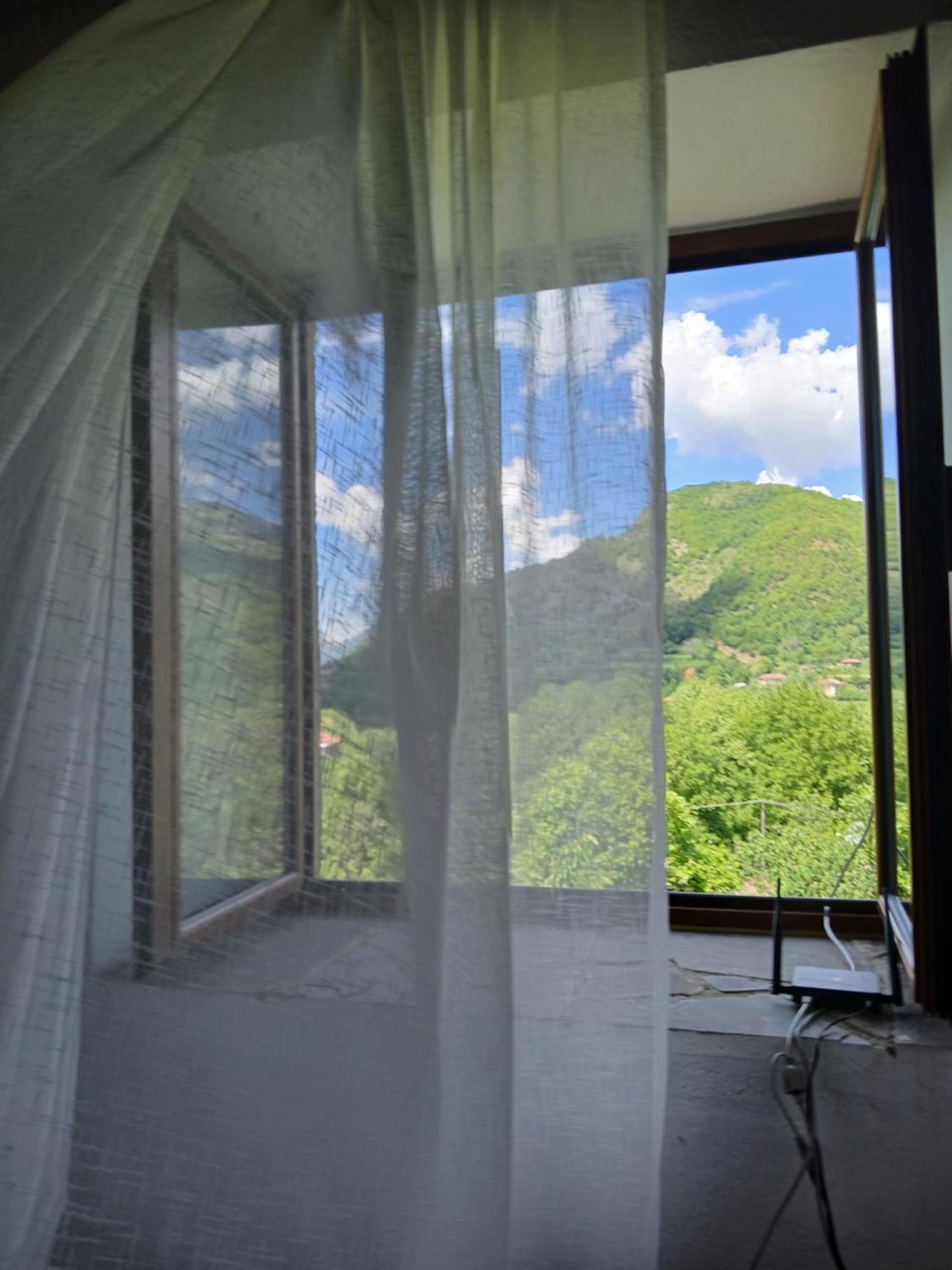 Bujtina Tusha Hotel Priska e Madhe Buitenkant foto